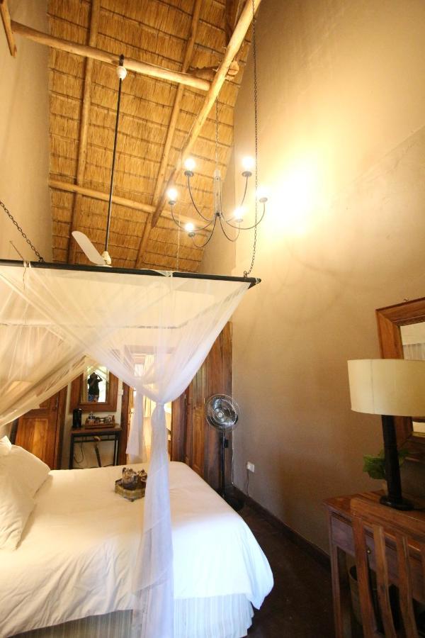 Kumbali Country Lodge Lilongwe Exterior photo