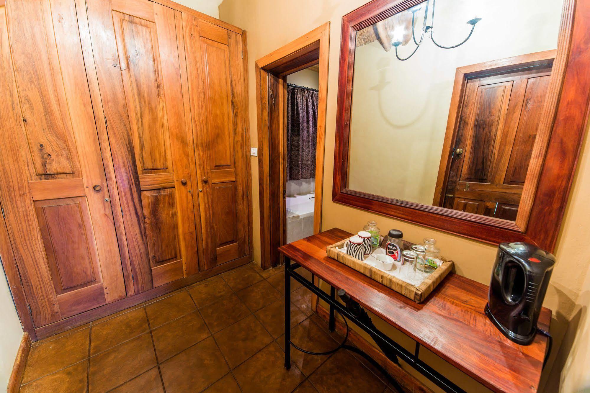 Kumbali Country Lodge Lilongwe Exterior photo