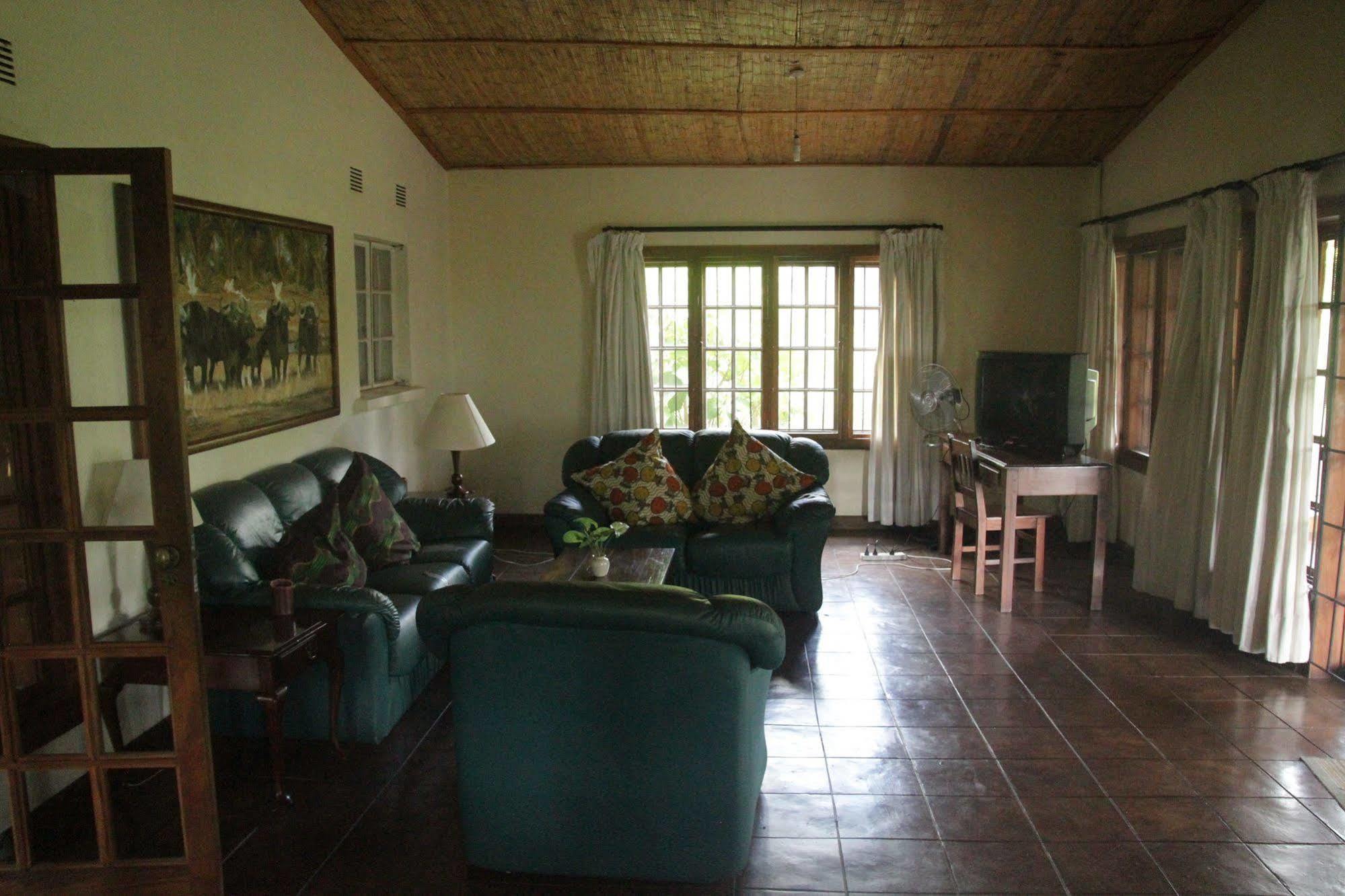 Kumbali Country Lodge Lilongwe Exterior photo